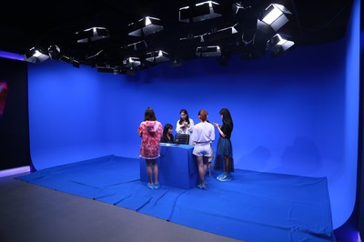 虛擬演播室中的藍箱技術及其在電視節目制作中的應用